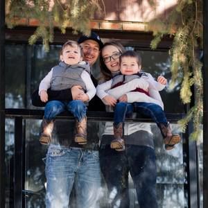 Meet your Posher, Casey